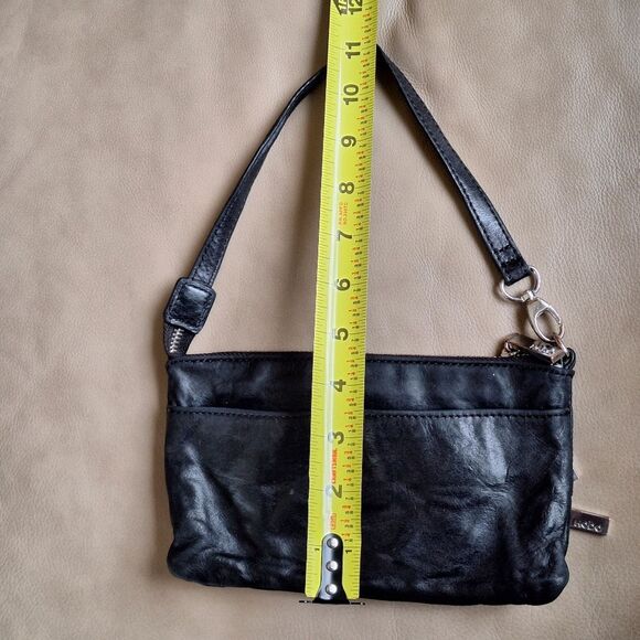 Hobo International Small Leather Black Zipper Clutch Black Purse - Picture 5 of 14